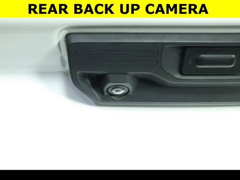 Used 2022 Chevrolet Silverado 1500 LT image 11