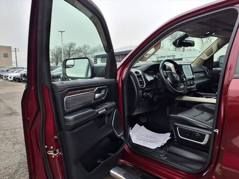 Used 2019 RAM 1500 Laramie image 8