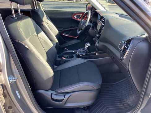 Used 2024 Kia Soul GT-Line image 34