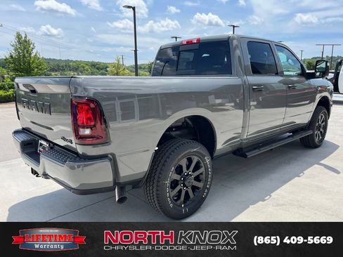 New 2026 RAM 2500 Tradesman AWD/4WD image 19