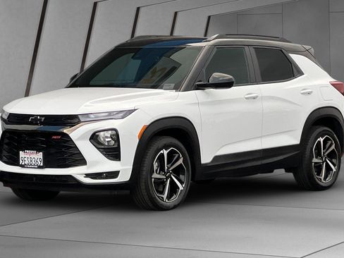 Used 2023 Chevrolet TrailBlazer RS w/ Convenience Package image 8