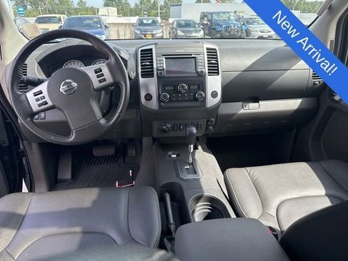 Used 2020 Nissan Frontier PRO-4X AWD/4WD image 14