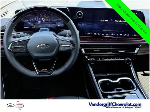 New 2026 Chevrolet Traverse RS AWD/4WD image 11