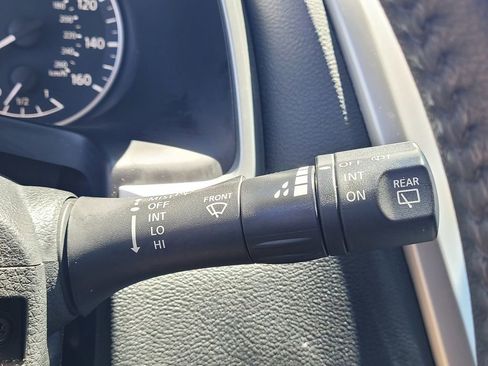 Used 2020 Nissan Murano SV FWD image 17