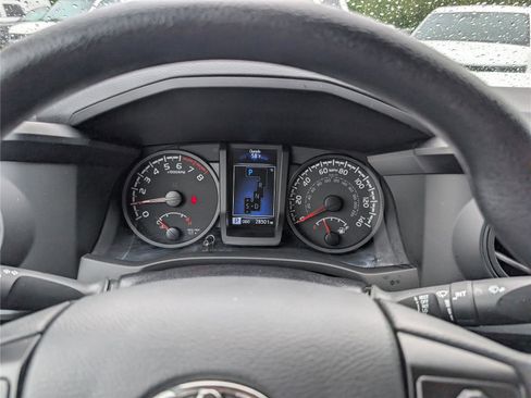 Used 2023 Toyota Tacoma SR AWD/4WD image 26