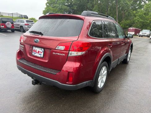 Used 2014 Subaru Outback 2.5i Premium AWD/4WD image 7