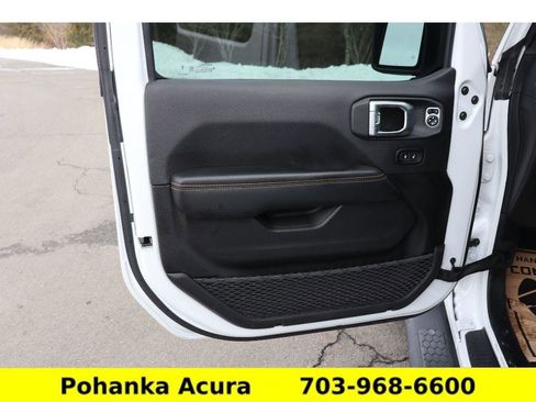 Used 2024 Jeep Wrangler Sahara w/ Technology Group image 19