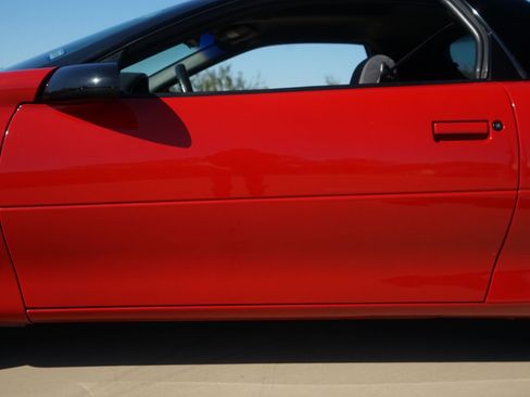 Used 1999 Chevrolet Camaro Z28 w/ Performance Pkg image 36