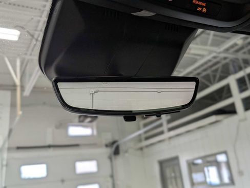 Certified 2023 Cadillac Escalade ESV Sport Platinum w/ Heavy-Duty Trailer Package image 38