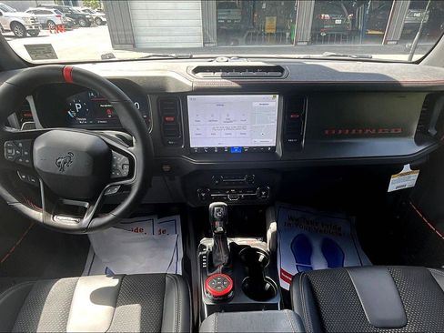 New 2025 Ford Bronco Raptor image 5
