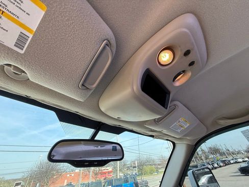 Used 2004 Chevrolet Silverado 2500 LS w/ Skid Plate Package image 20