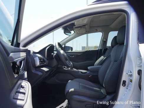 Certified 2025 Subaru Outback Onyx Edition image 5