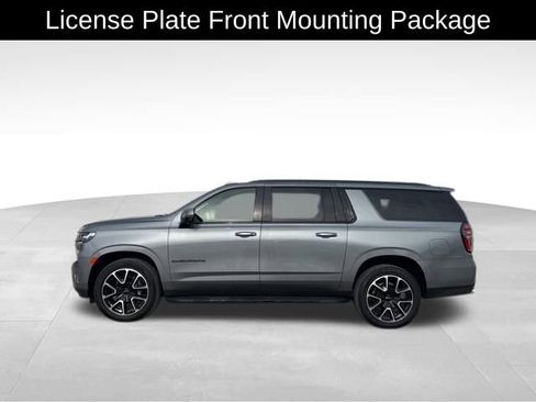 Certified 2022 Chevrolet Suburban RST w/ Sport Performance Package image 5