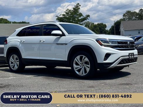 Used 2020 Volkswagen Atlas Cross Sport SE AWD/4WD image 3