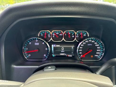 Used 2019 Chevrolet Silverado 1500 LT AWD/4WD image 28