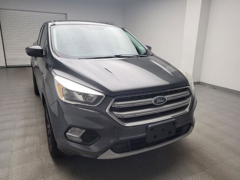 Used 2017 Ford Escape SE FWD image 14