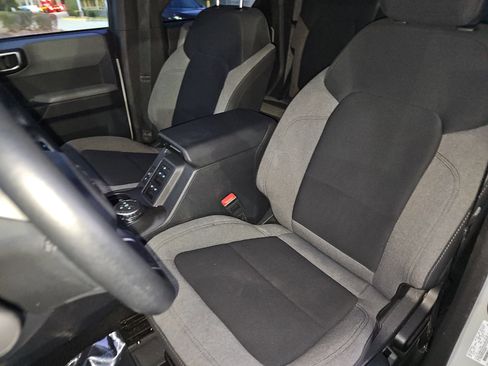 Used 2023 Ford Bronco Big Bend image 15