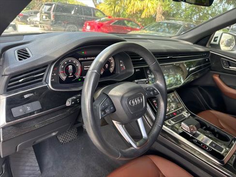 Used 2023 Audi Q8 Premium w/ Convenience Package AWD/4WD image 12