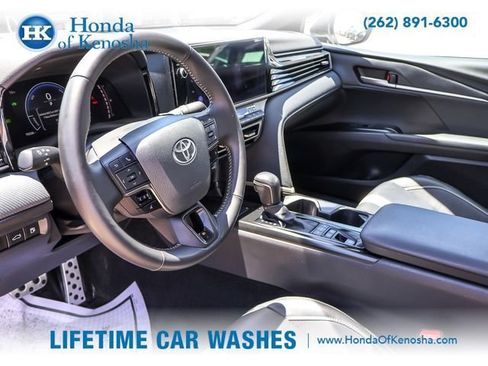 Used 2025 Toyota Camry SE w/ Multimedia Upgrade Package FWD image 10
