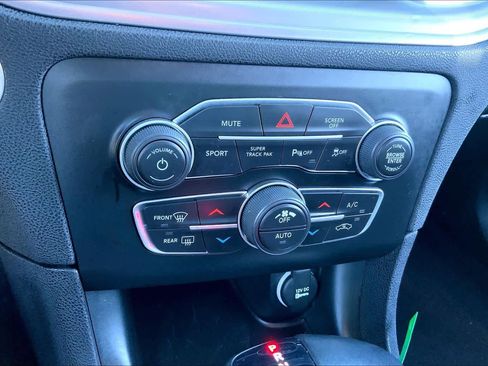 Used 2023 Dodge Charger GT w/ Blacktop Package image 28