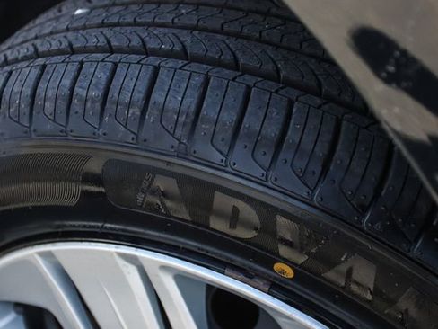 Used 2020 Honda Fit LX image 33