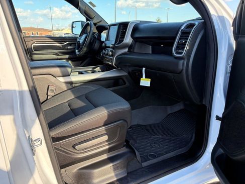 Used 2023 RAM 1500 Big Horn image 10