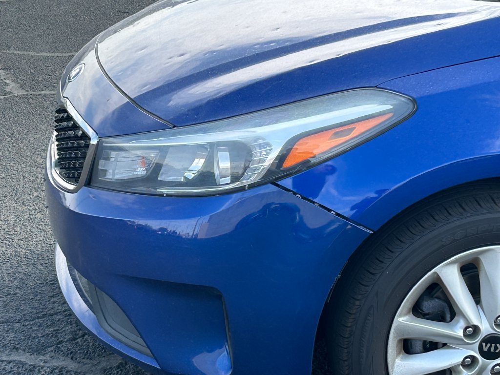Used 2017 Kia Forte S FWD image 11