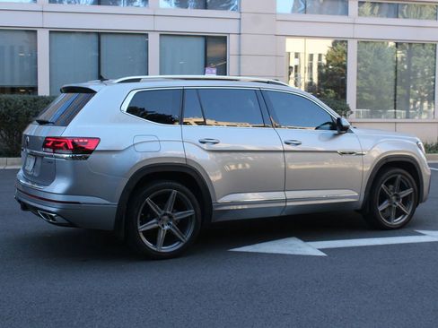 Used 2023 Volkswagen Atlas SEL Premium image 7