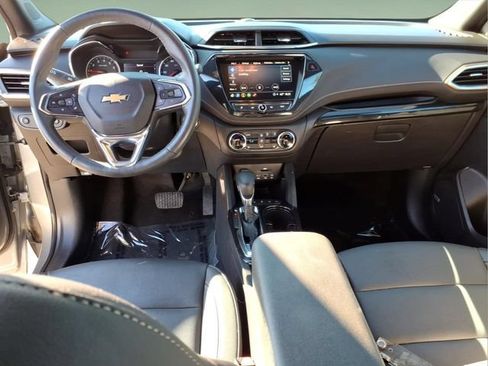 Used 2023 Chevrolet TrailBlazer ACTIV w/ Technology Package AWD/4WD image 13