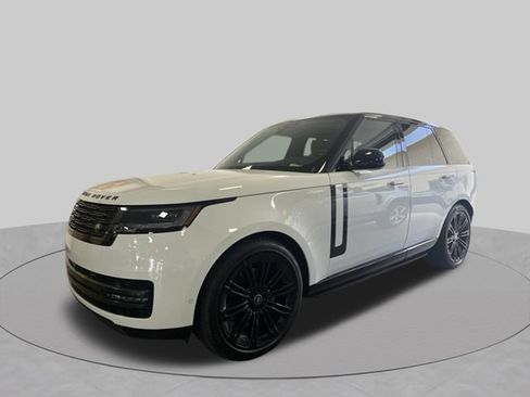 Used 2025 Land Rover Range Rover SE AWD/4WD image 1