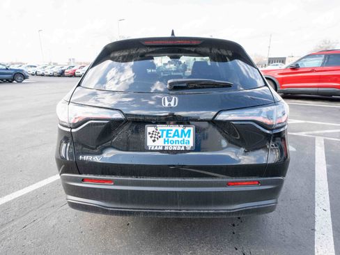 New 2026 Honda HR-V LX image 5