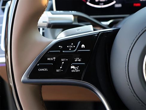 New 2026 Mercedes-Benz S 580 4MATIC Sedan image 32