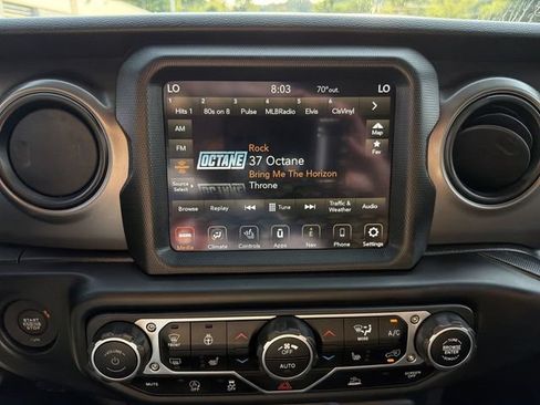 Used 2023 Jeep Wrangler Unlimited Sport w/ Sun And Sound Package AWD/4WD image 20