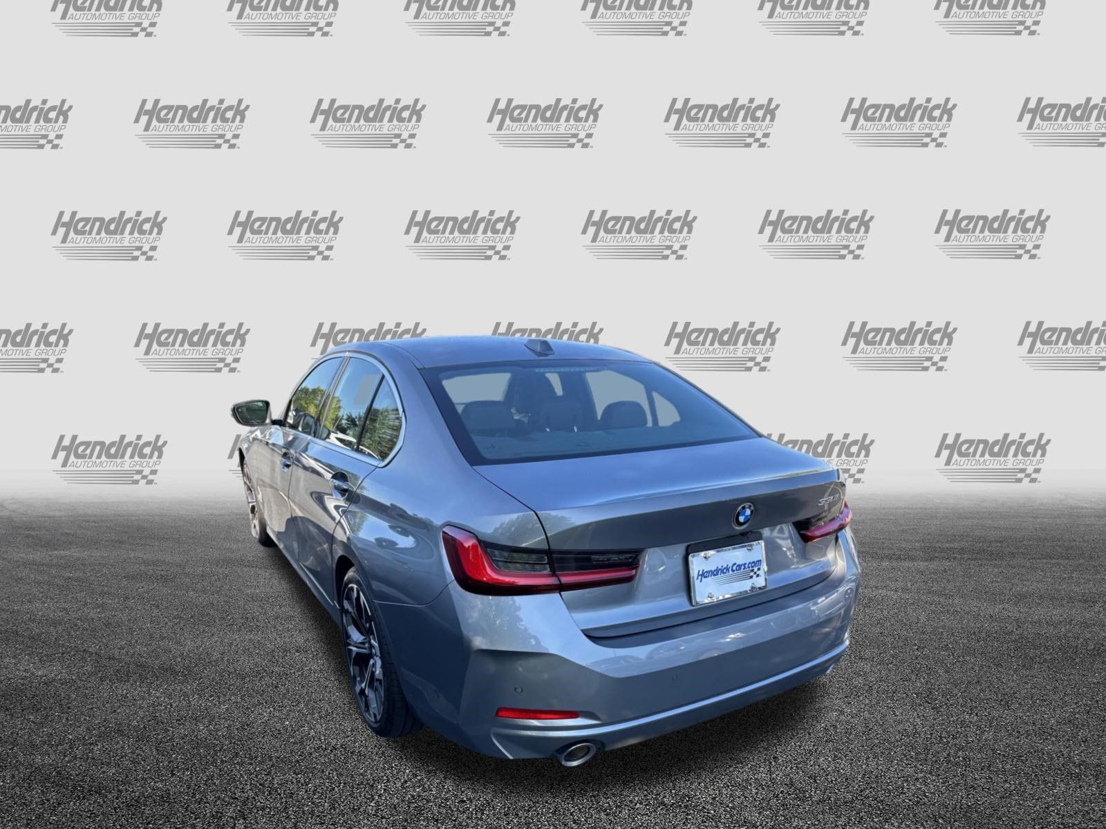Certified 2025 BMW 330i Sedan RWD image 7
