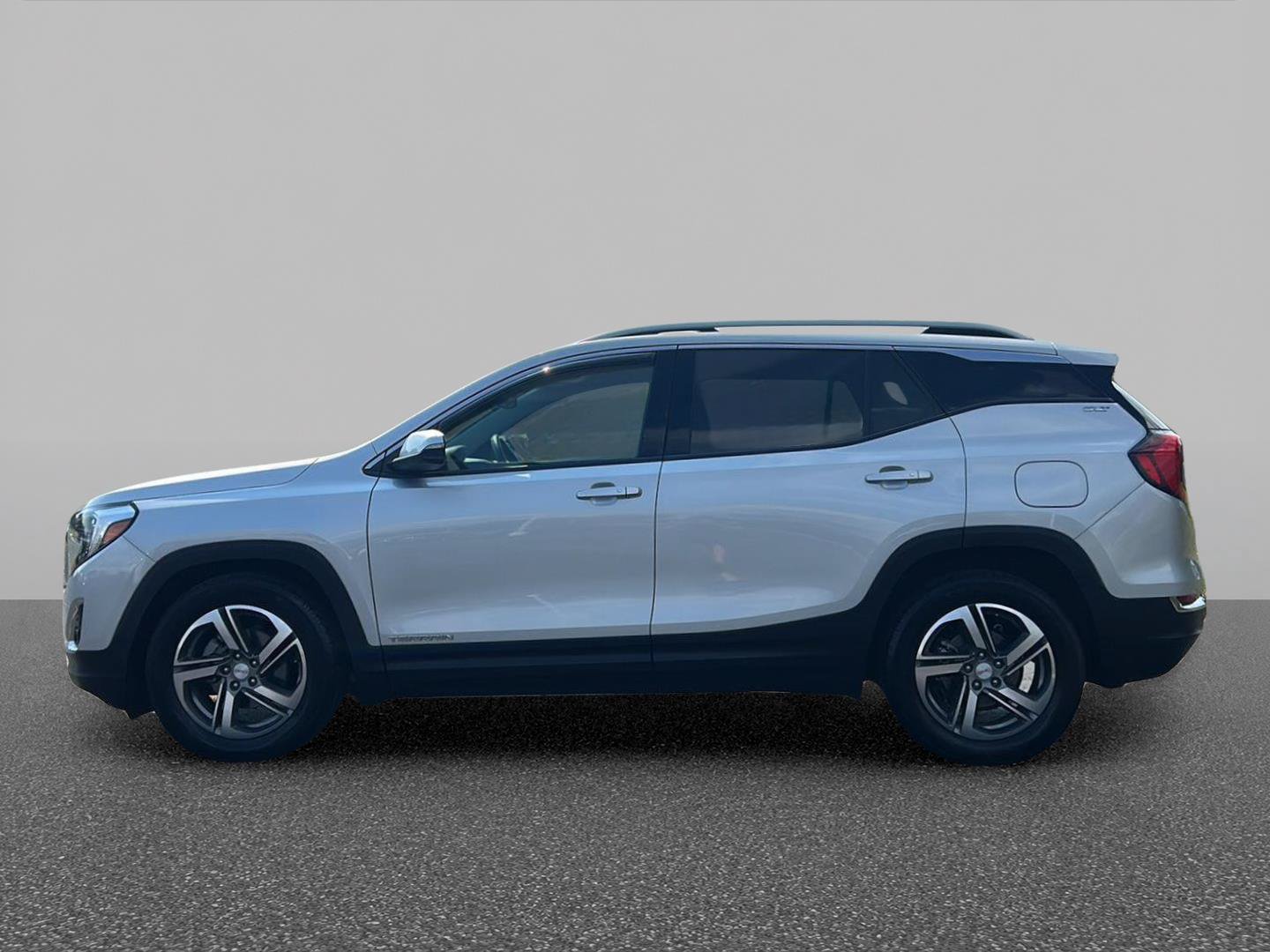 Certified 2021 GMC Terrain SLT w/ LPO, Floor Liner Package FWD image 3
