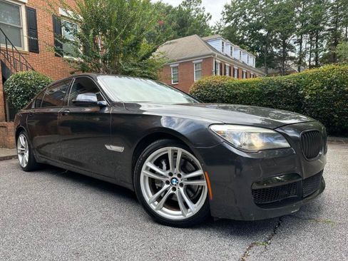 Used 2013 BMW 740Li RWD image 5