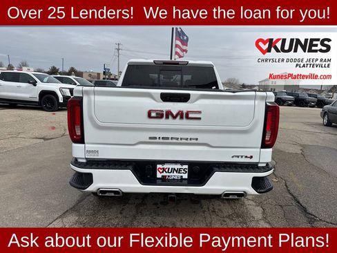 Used 2022 GMC Sierra 1500 AT4 w/ AT4 Preferred Package AWD/4WD image 8