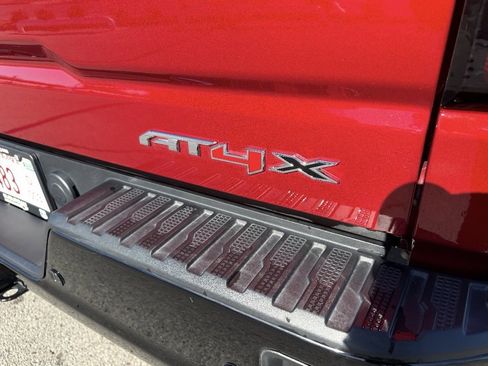 Used 2023 GMC Sierra 1500 AT4X image 4