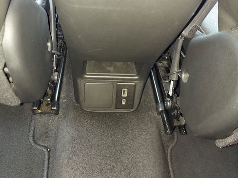 Used 2024 Buick Encore GX Sport Touring image 15