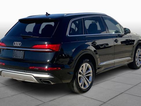 Used 2025 Audi Q7 3.0T Premium Plus image 12