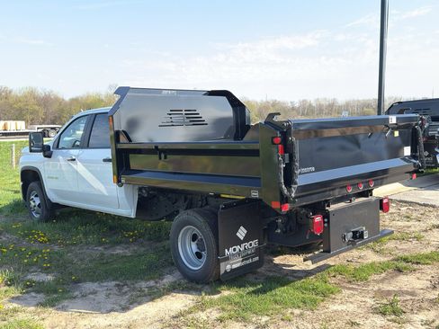 New 2025 Chevrolet Silverado 3500 W/T w/ WT Convenience Package AWD/4WD image 2