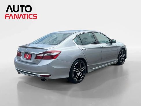 Used 2017 Honda Accord Sport Special Edition image 5