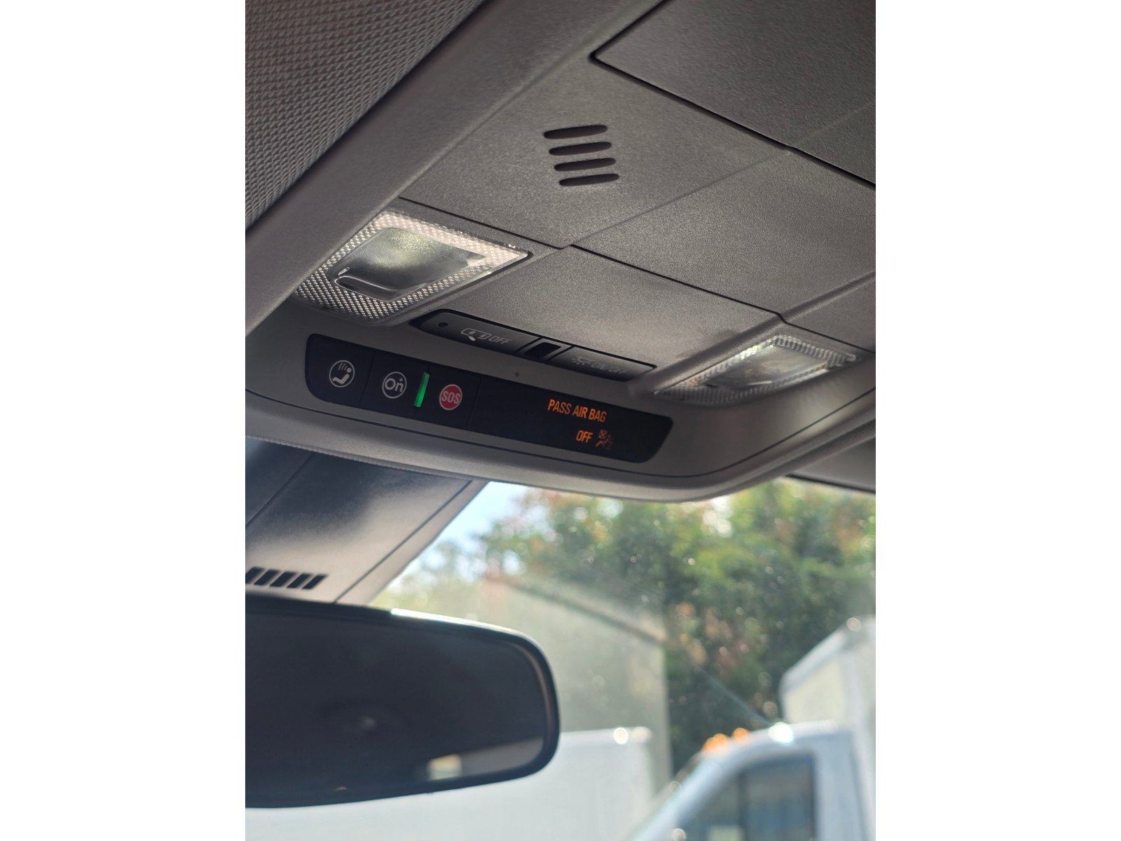 Used 2021 Chevrolet Blazer LT FWD image 17