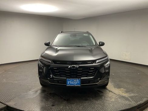 New 2026 Chevrolet Trax ACTIV w/ Driver Confidence Package image 2