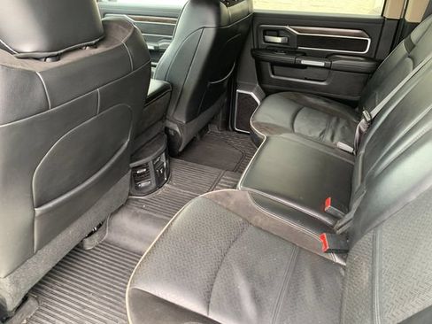 Used 2019 RAM 3500 Laramie AWD/4WD image 13
