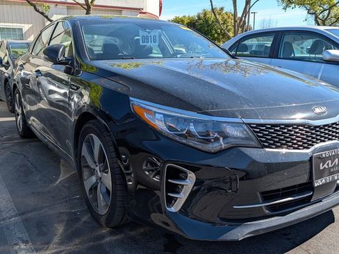 Used 2017 Kia Optima SX w/ Premium Technology Package image 4