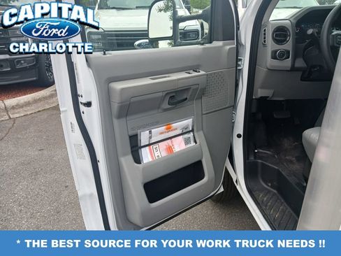 New 2027 Ford E-350 and Econoline 350 Super Duty w/ Power Equipment Group RWD image 9