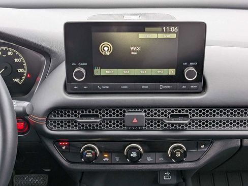 Used 2025 Honda HR-V Sport image 28