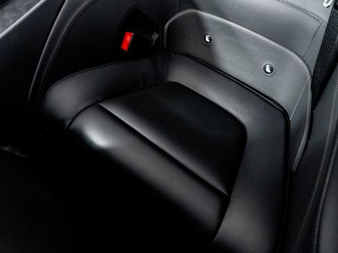 Used 2019 Ferrari Portofino image 37