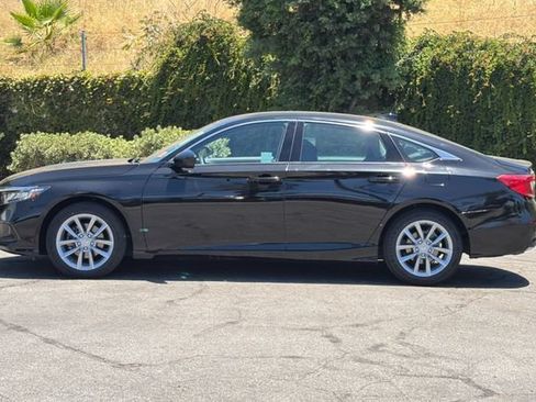 Certified 2022 Honda Accord LX image 8